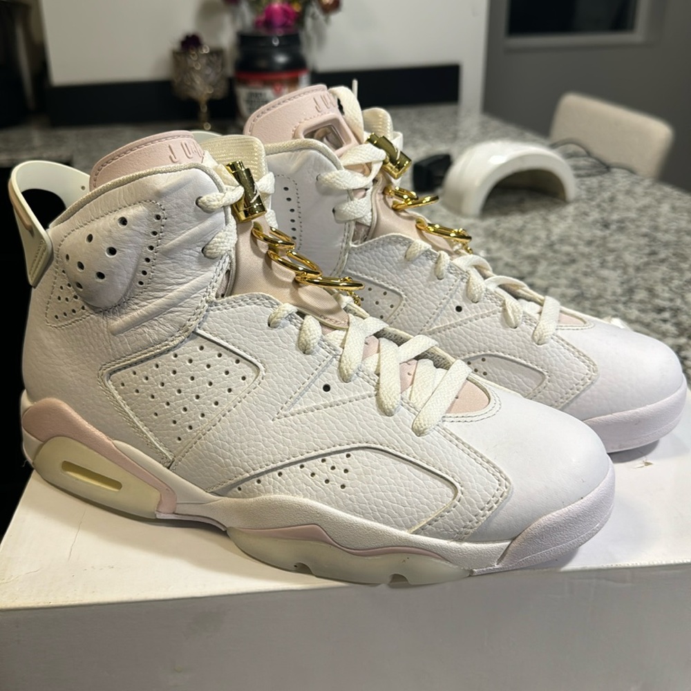 Jordan Retro 6